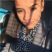 Studentessa che sta per iniziare l’università da ripetizioni per coloro fino alla 3 superiore